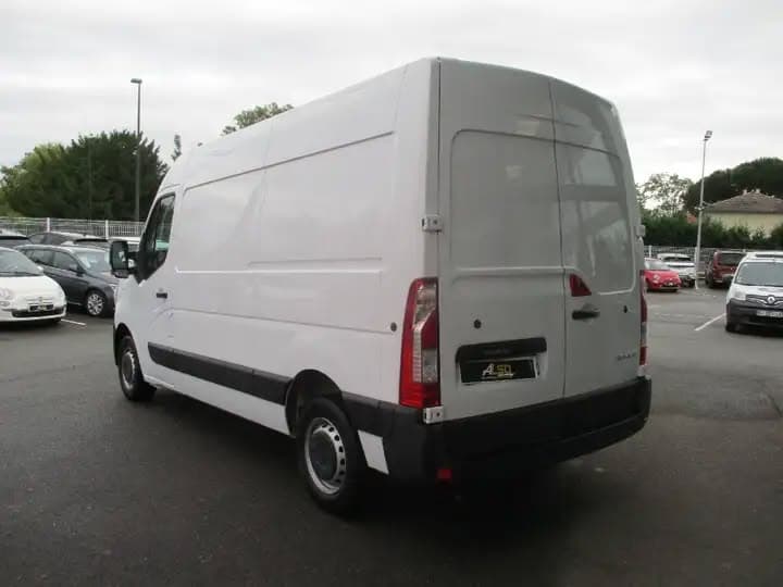 Renault Master 05